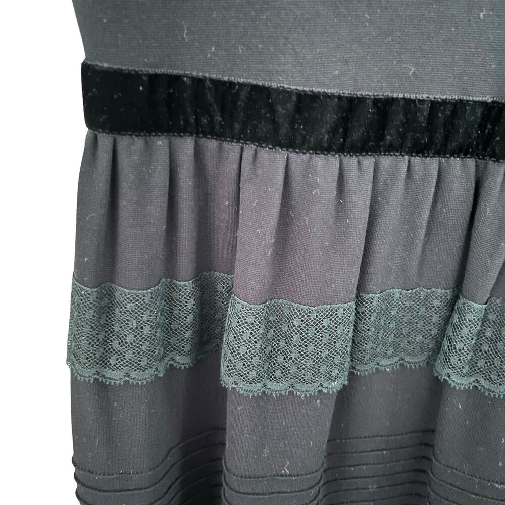 Red Valentino Black Short Sleeve Lace Velvet Trim Scalloped Knee Length Dress L - Picture 2 of 14